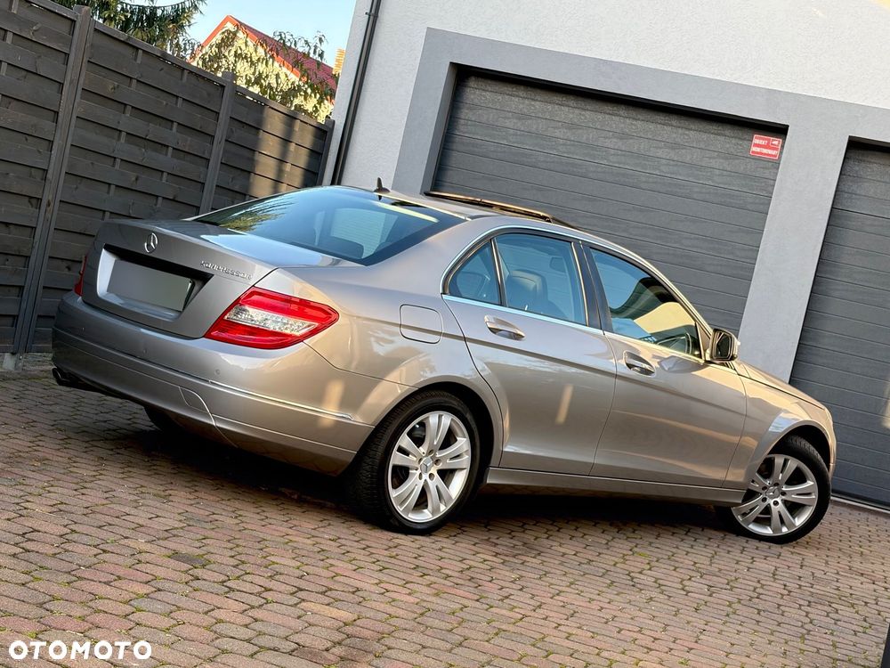 Mercedes-Benz Klasa C - 19