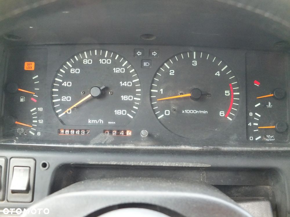 Nissan Patrol 2.8 TD SG - 10