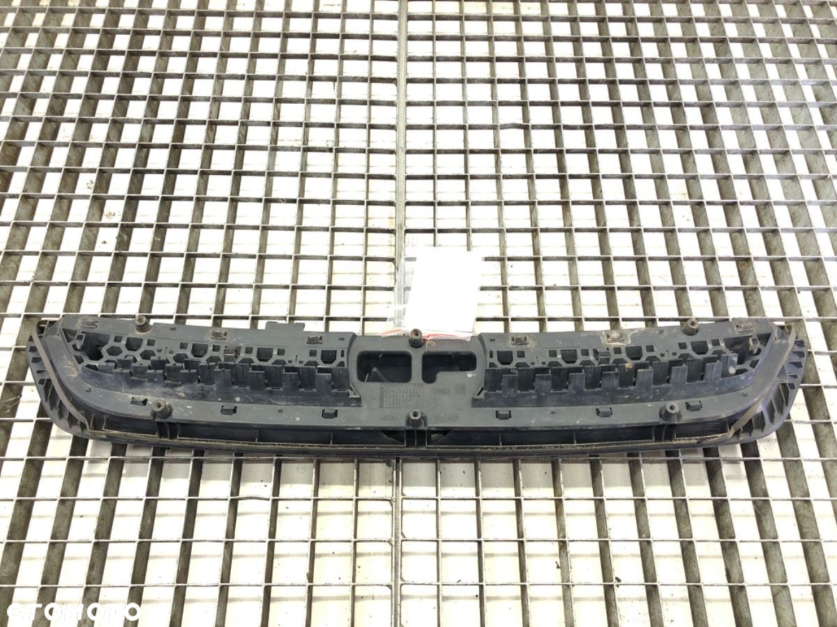 ATRAPA GRILL - 173.00 PLN - OPEL ASTRA G coupe (T98) 2000 - 2005 1.8 16V (F07) 85 kW [116 KM] - 4