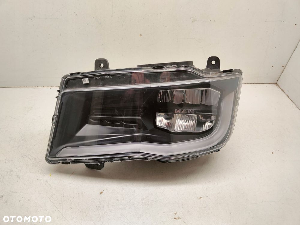 lampa reflektor man tgx tgl tgm tg3 lewa led - 1