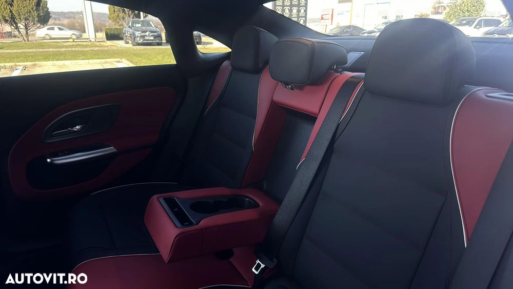 Mercedes-Benz CLA 200 - 21