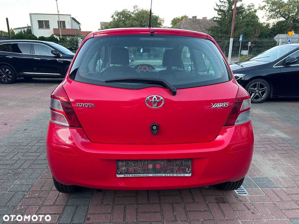 Toyota Yaris 1.0 VVT-i Cool - 6