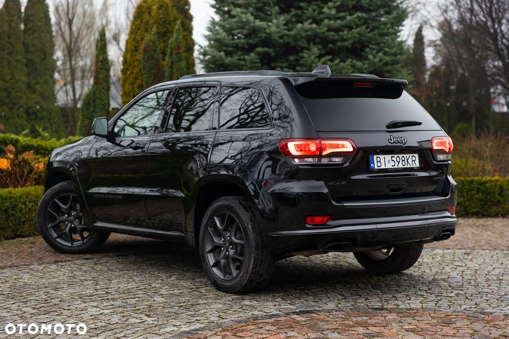 Jeep Grand Cherokee - 10