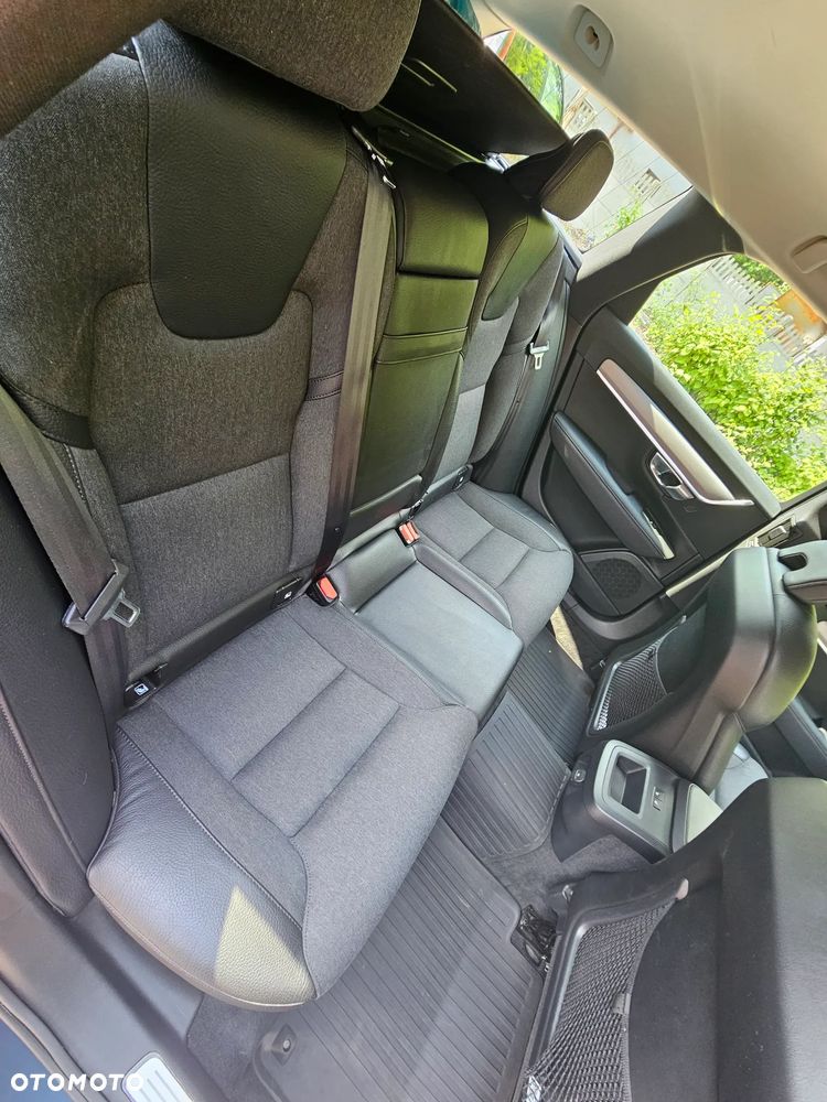 Volvo V90 B4 D Plus Dark - 26