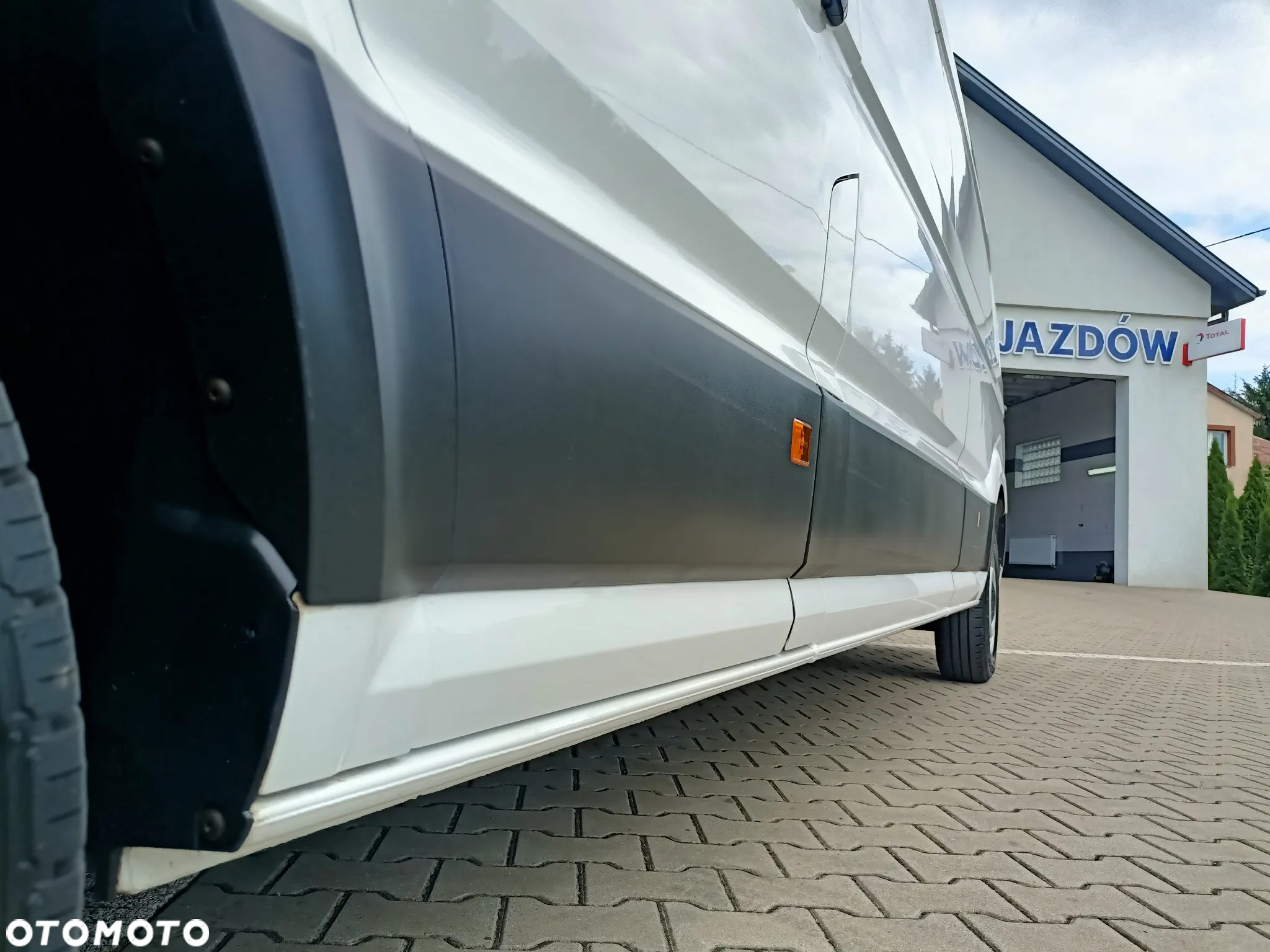 Volkswagen CRAFTER L4H2 MAXI - 9