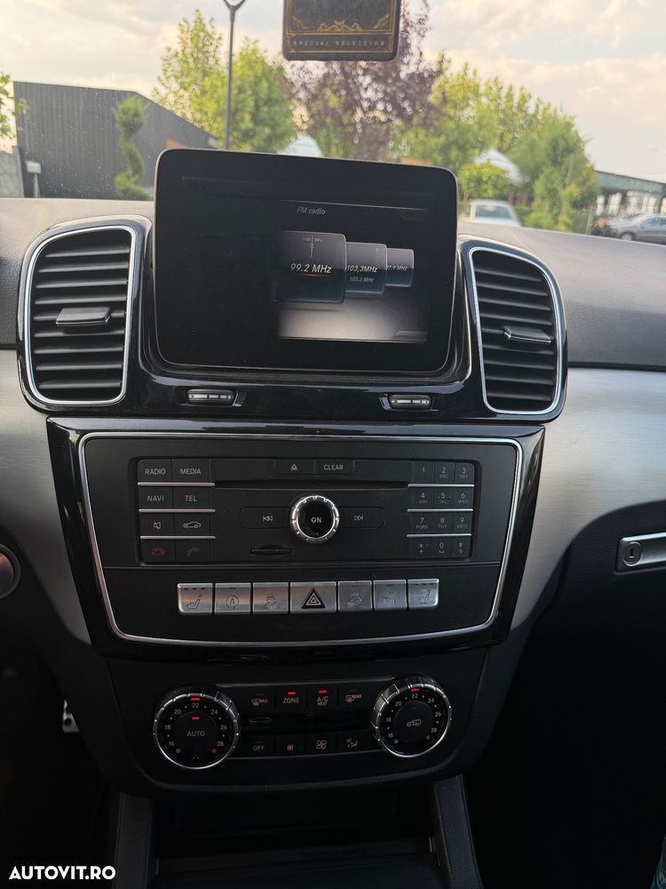 Mercedes-Benz GLE 350 d 4MATIC - 10