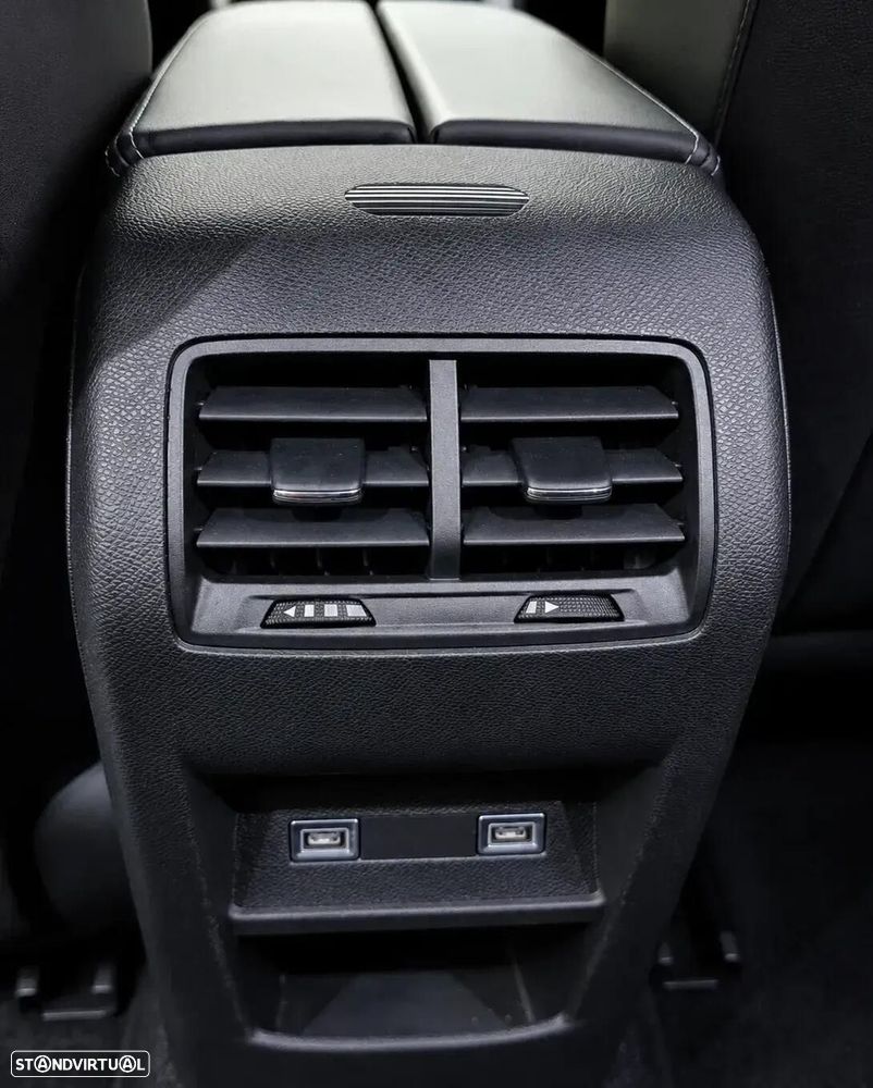Peugeot 308 1.2 Hybrid Allure e-DCS6 - 20