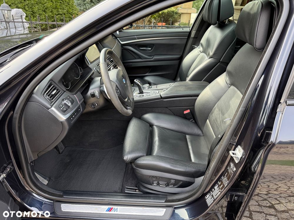 BMW Seria 5 530d xDrive Sport-Aut Luxury Line - 17
