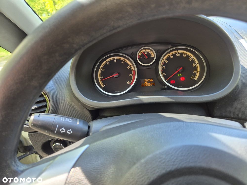 Opel Corsa 1.2 16V Enjoy - 9