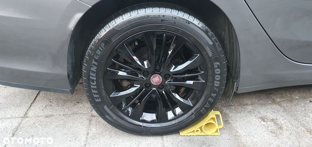 Fiat Tipo 1.4 16V Sport - 20