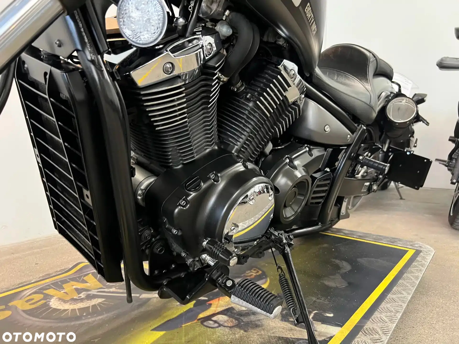 Yamaha XVS - 34