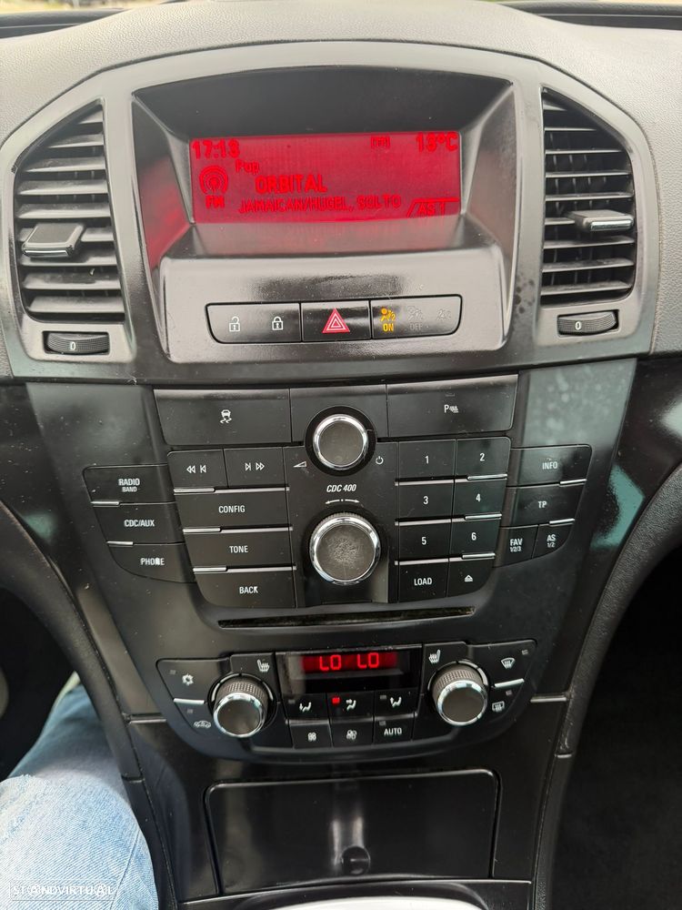 Opel Insignia Sports Tourer 2.0 CDTi Cosmo - 29