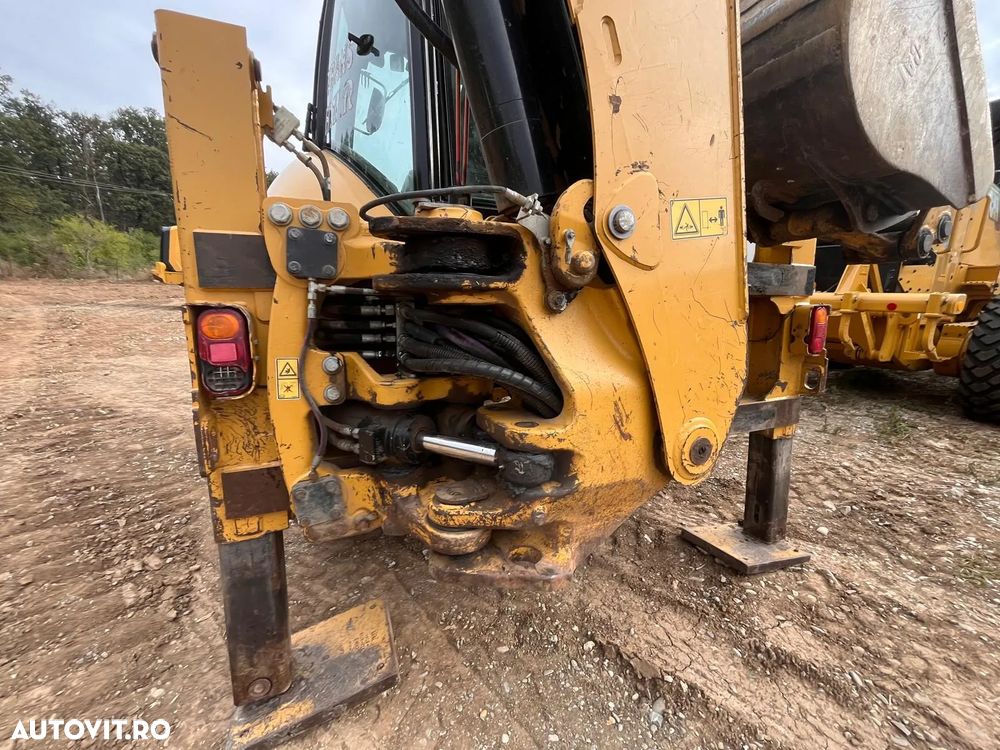 Caterpillar CAT 428 F Buldoexcavator - 17