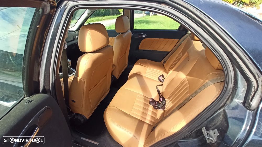 Alfa Romeo 156 1.6 TS - 7