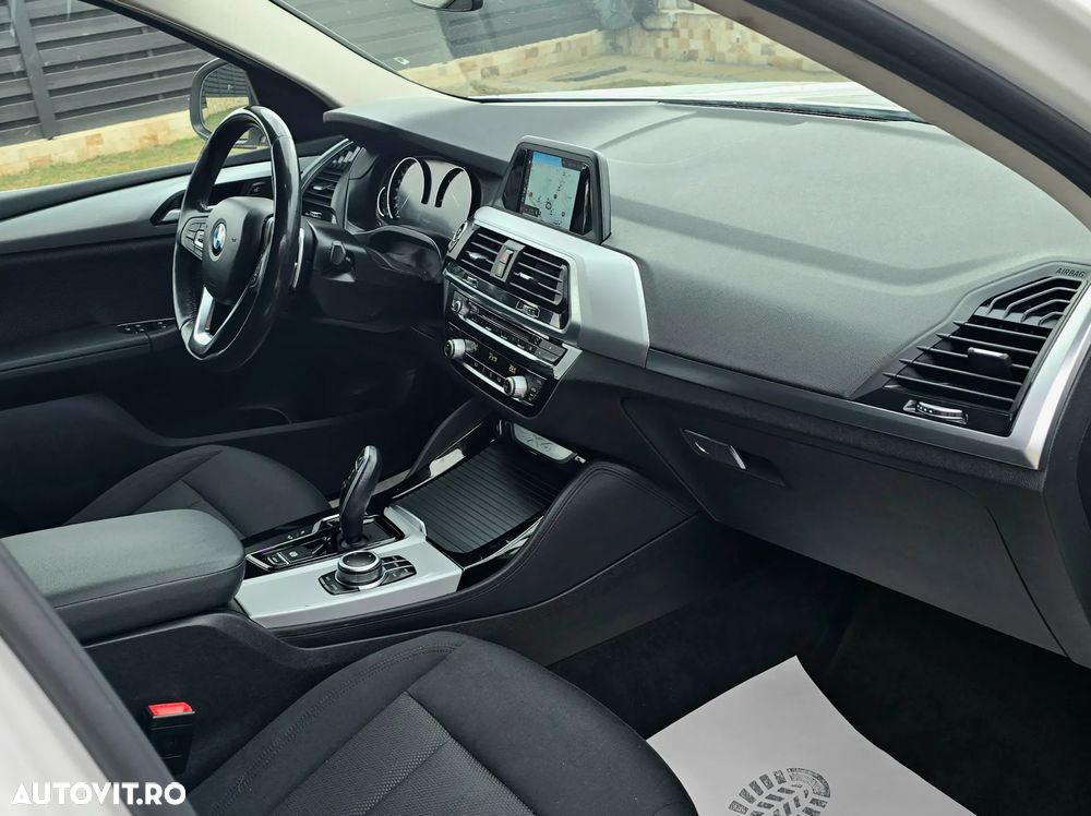 BMW X4 xDrive20d Aut. Advantage - 8