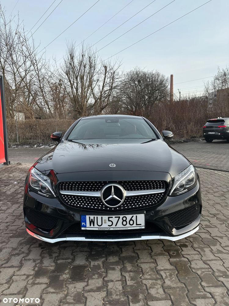 Mercedes-Benz Klasa C 300 9G-TRONIC - 2