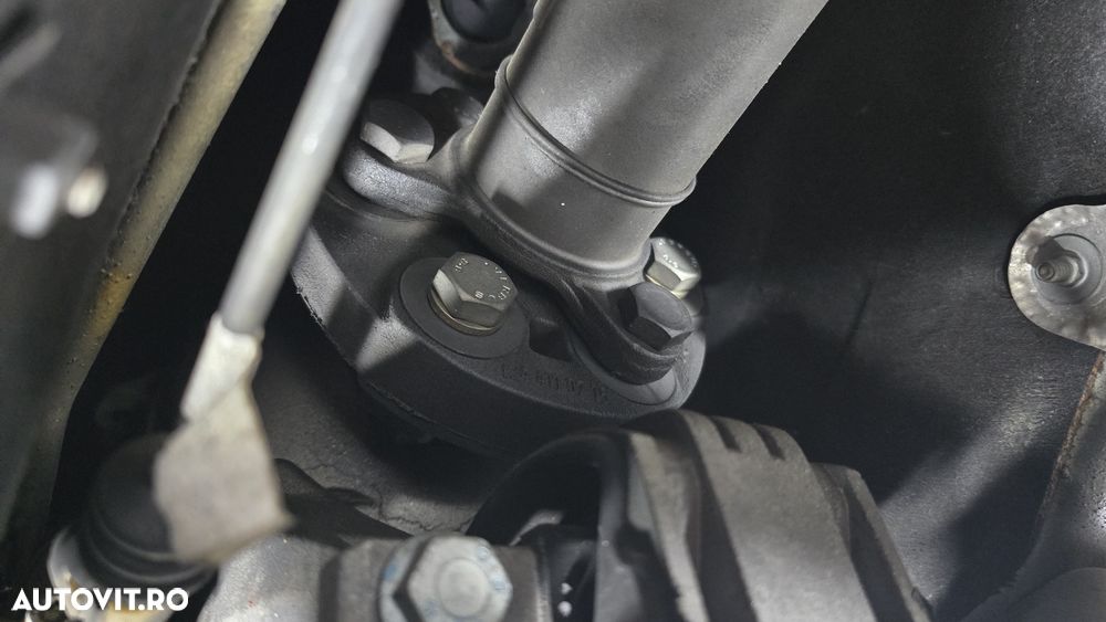 Mercedes-Benz E - 22