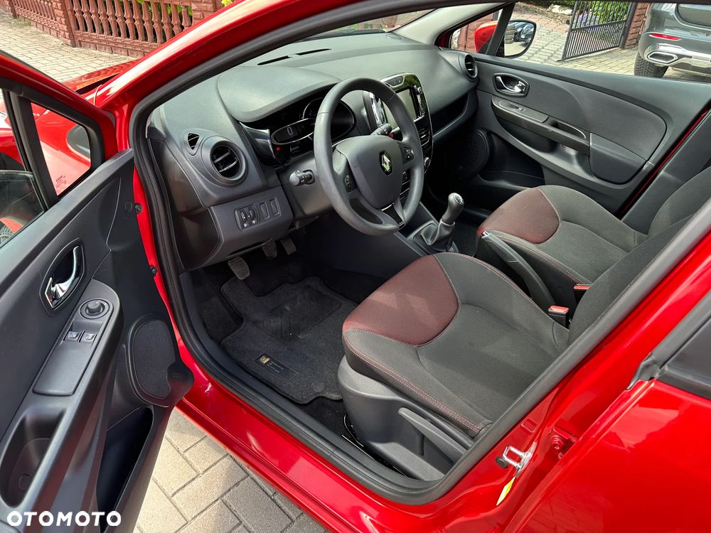 Renault Clio - 6