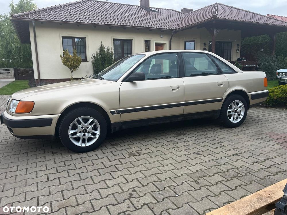 Audi 100 1991 photo 5