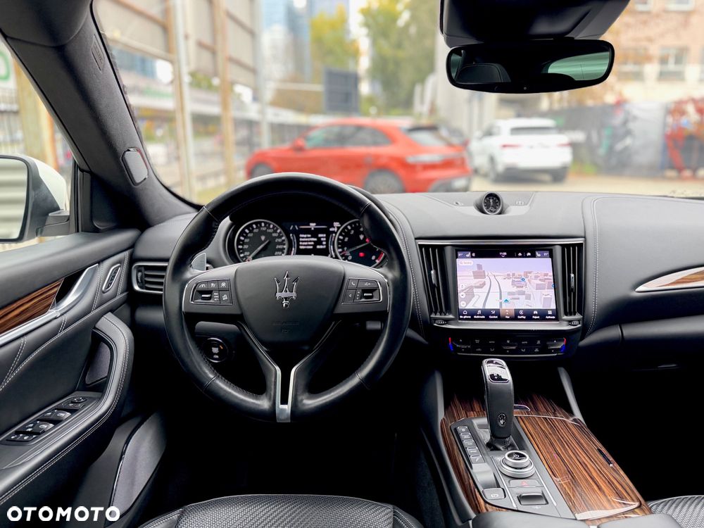 Maserati Levante S Q4 GranLusso - 33