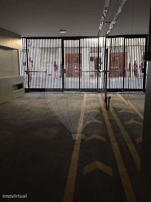 Garagem  para arrendamento - Grande imagem: 3/3