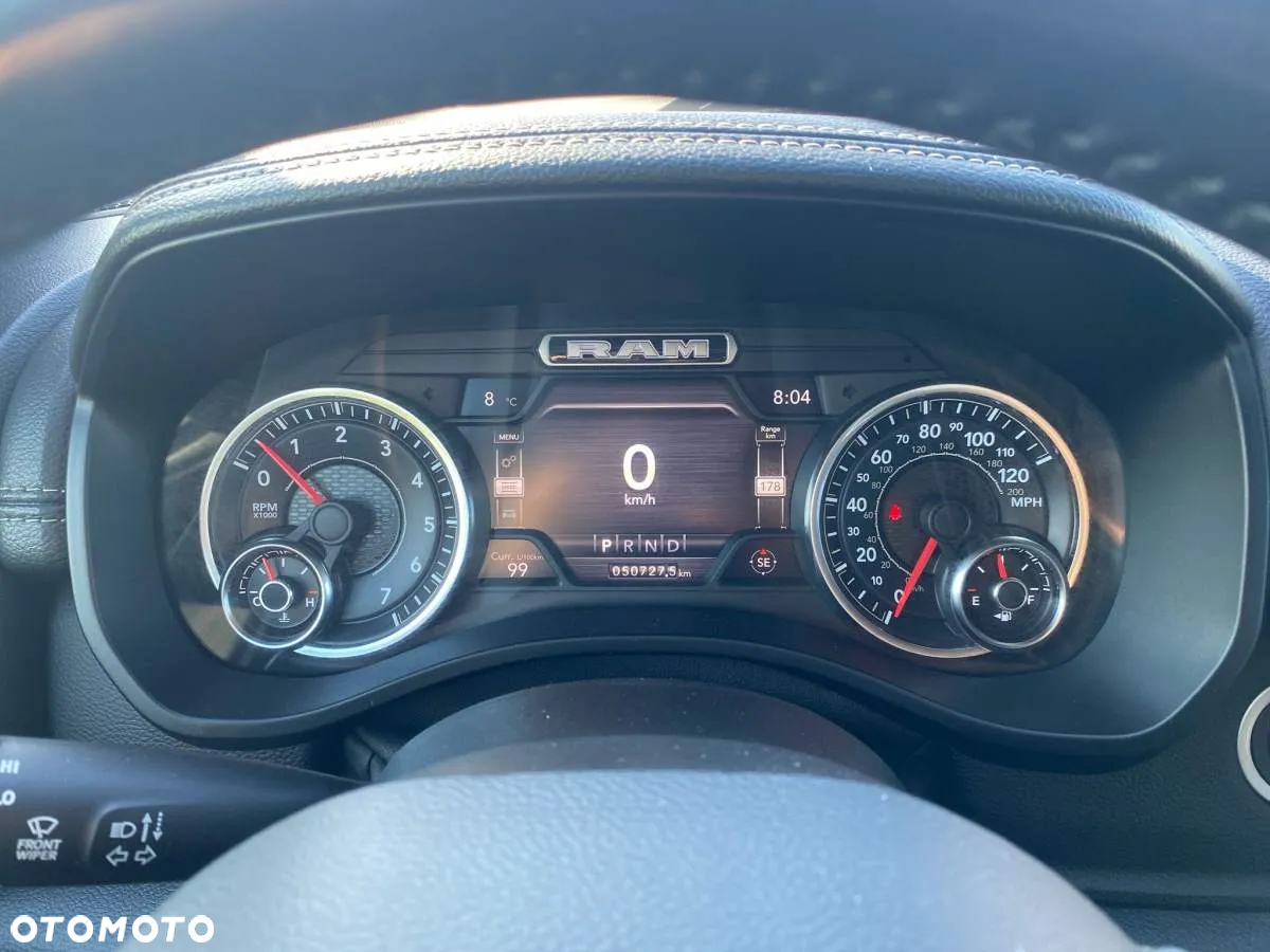 RAM 1500 Crew Cab Laramie - 11