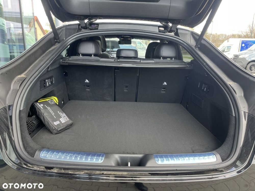 Mercedes-Benz GLC - 18