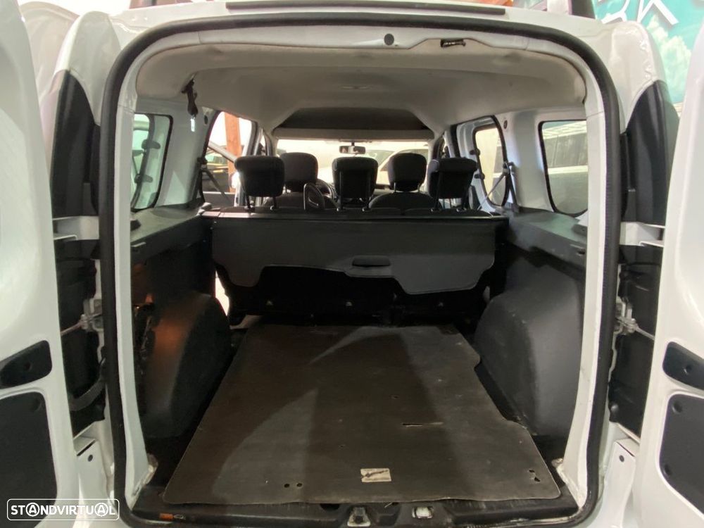 Dacia Dokker 1.5 Blue dCi Essential - 7