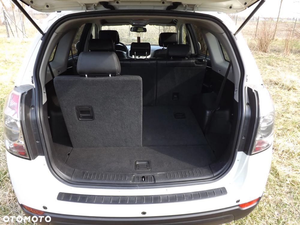 Chevrolet Captiva - 19