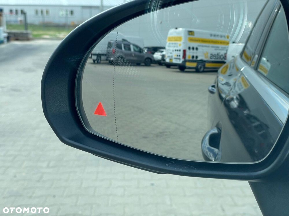 Mercedes-Benz GLC - 17