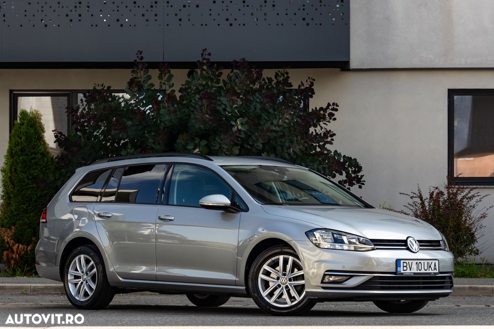 VOLKSWAGEN Golf 2019 — imagine 3