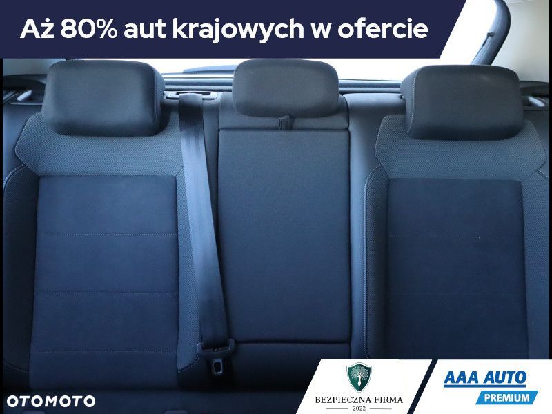 Volkswagen T-Roc - 11