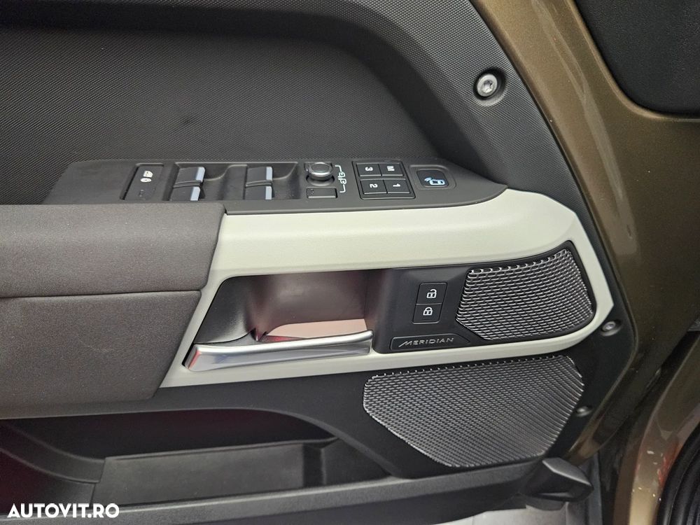 Land Rover Defender 110 3.0 D250 MHEV XS Edition - 19