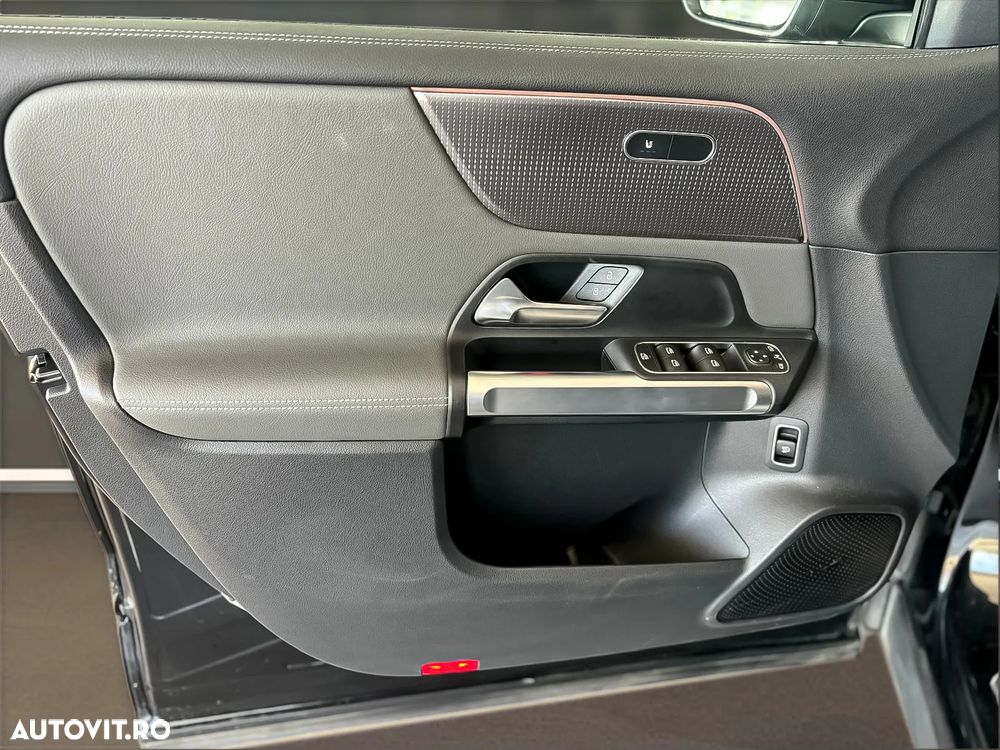 Mercedes-Benz EQB 300 4Matic Electric Art - 17