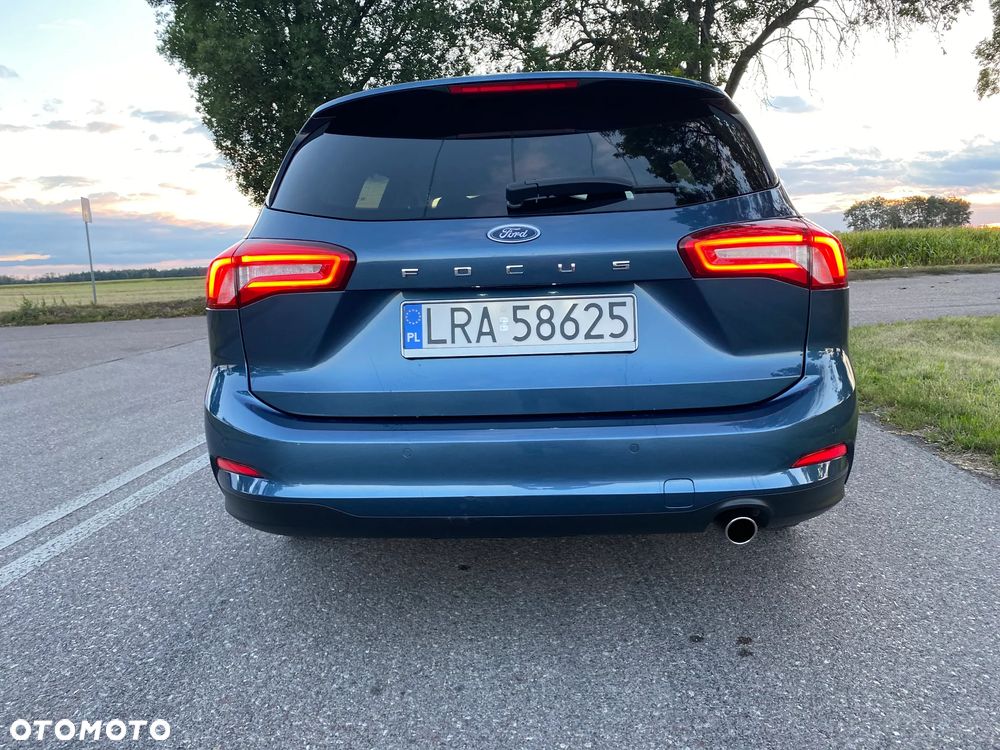 Ford Focus 1.5 EcoBlue STart-Stopp-System TITANIUM X - 6