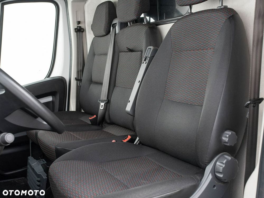 Opel Movano - 8