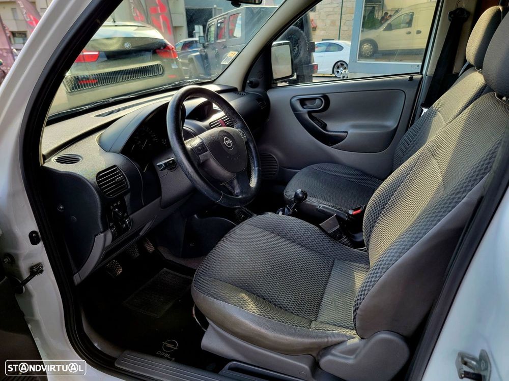 Opel Combo 1.7 CDTi - 8