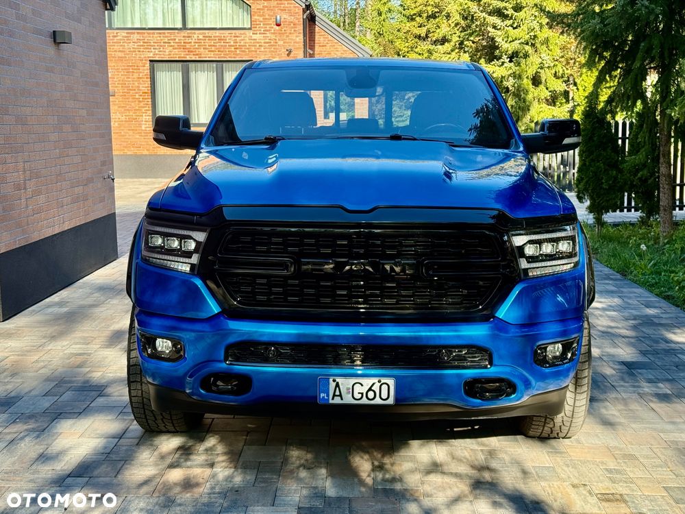 RAM 1500 Crew Cab Longbed Laramie - 3