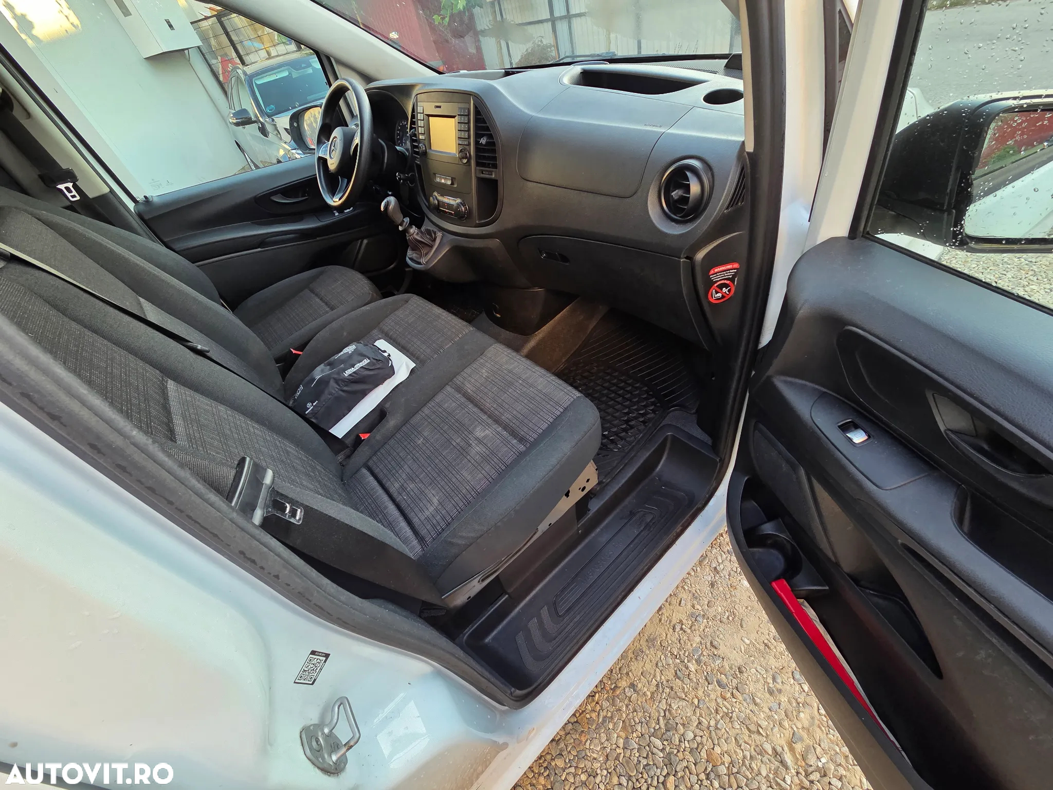 Mercedes-Benz Vito - 11