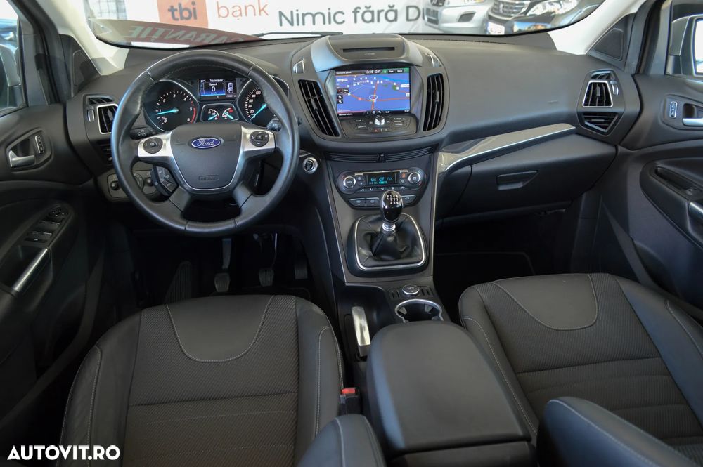 Ford Kuga 2.0 TDCi 2x4 Black & Silver - 20