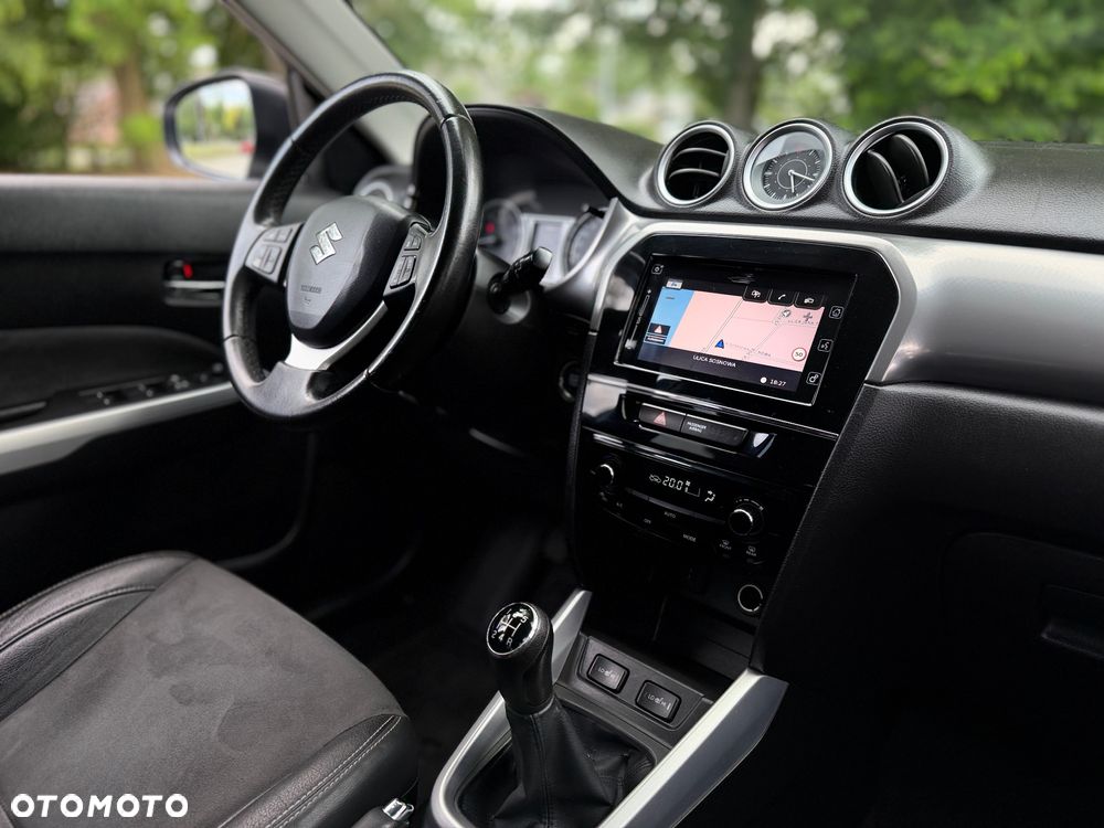 Suzuki Vitara 1.6 (4x4) Allgrip Comfort+ - 18