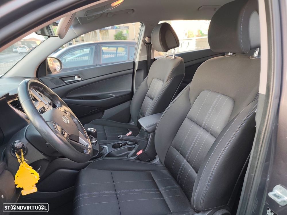 Hyundai Tucson 1.7 CRDi Creative - 15