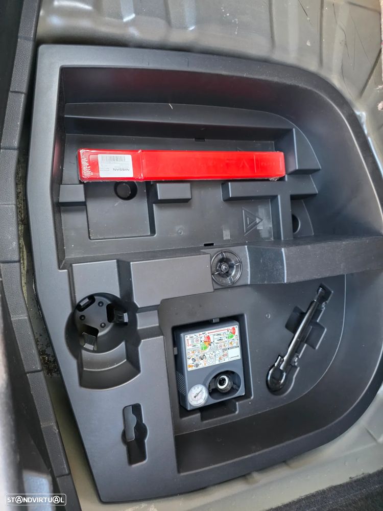 Nissan Juke 1.0 DIG-T DCT N-Connecta - 30