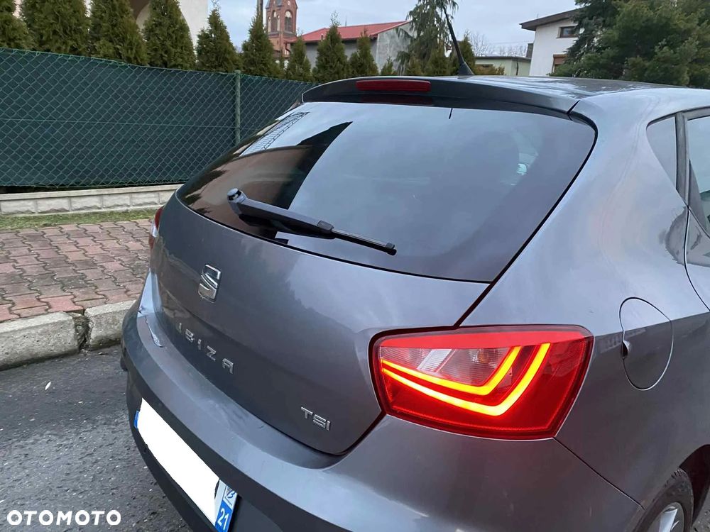 Seat Ibiza 1.2 TSI CONNECT - 23