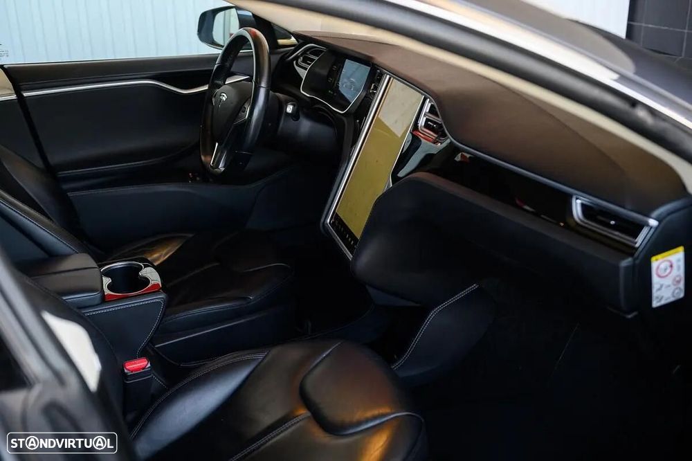 Tesla Model S - 60