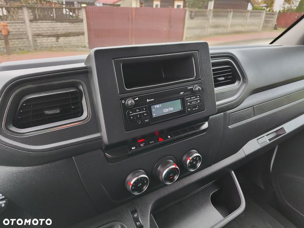 Renault MASTER 2.3DCI 165KM** Kontener 8-EuroPalet** POLSKI SALON** 148 TYŚ KM** DMC do 3.5T kat.B** - 18