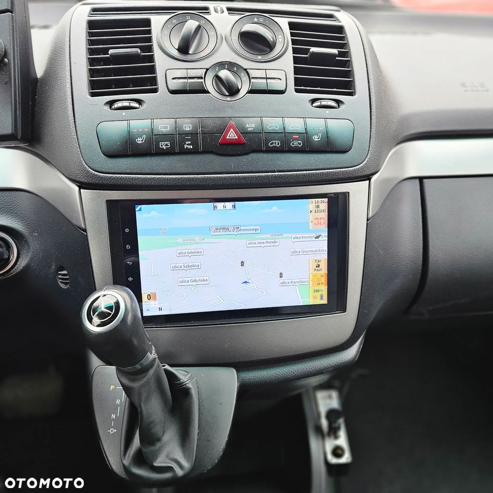 Mercedes-Benz Viano - 36