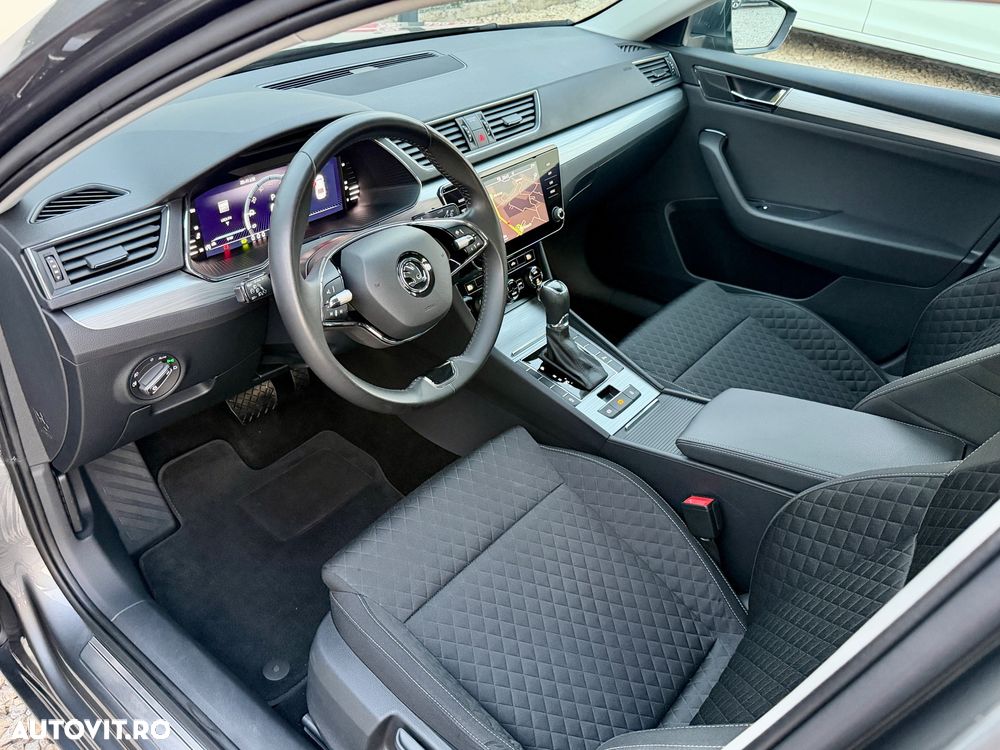 Skoda Superb 2.0 TDI DSG Style - 10