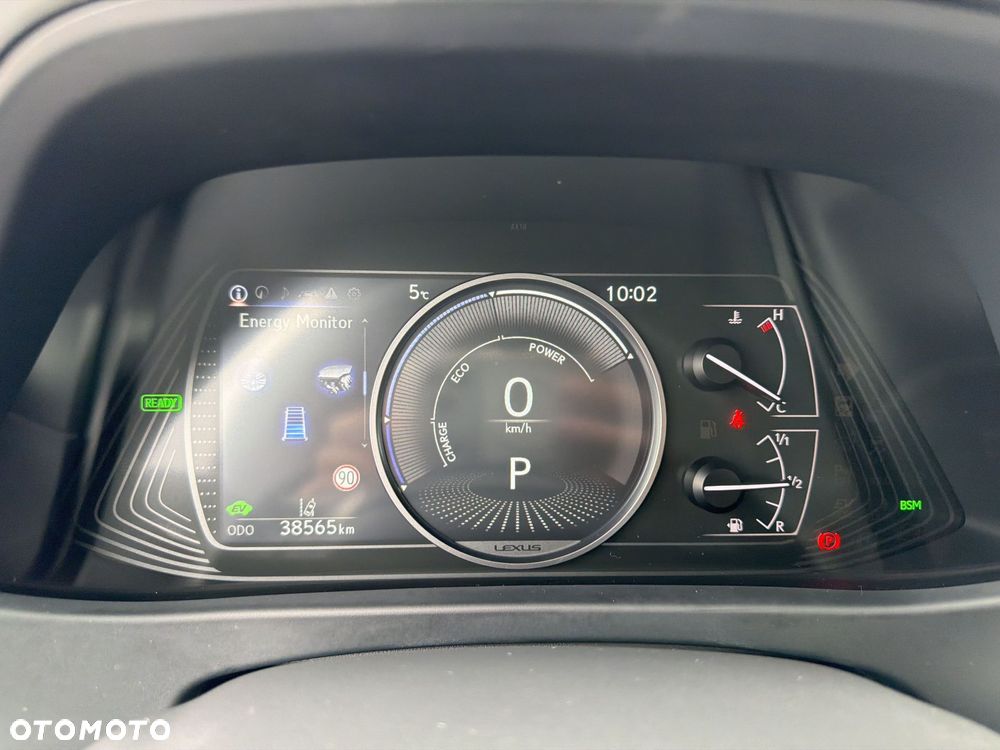 Lexus UX 250h GPF F Sport Design 2WD - 17