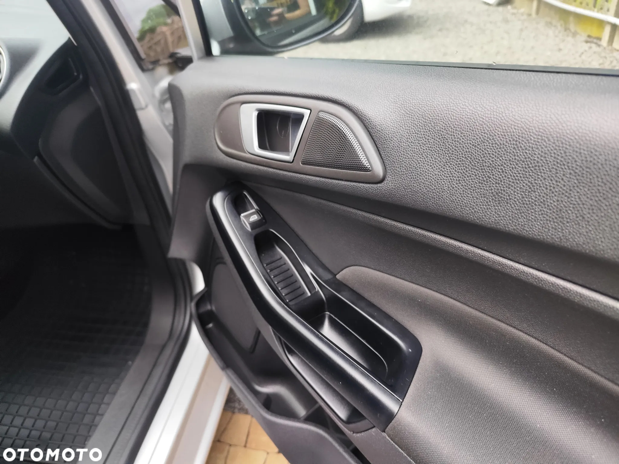 Ford Fiesta 1.0 EcoBoost Silver X EU6 - 33